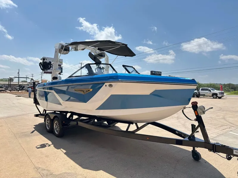 Slide: The Image of Correct Craft Super Air Nautique S23 2025 - 8