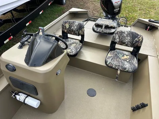 Slide: The Image of G3 Gator Tough 18 SC 2025 - 5