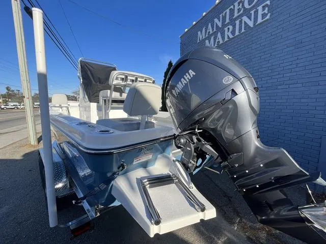 Slide: The Image of Bay Rider 219 Bay 2025 - 6