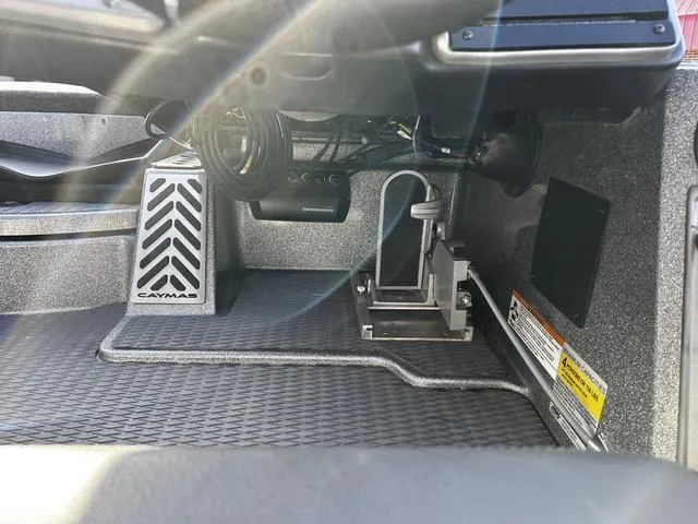 Slide: The Image of Caymas CX 21 2022 - 20