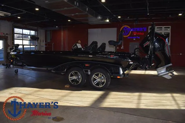 Slide: The Image of Ranger Z521R Cup-Equipped 2025 - 10