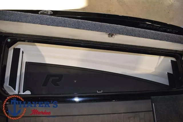 Slide: The Image of Ranger Z521R Cup-Equipped 2025 - 16