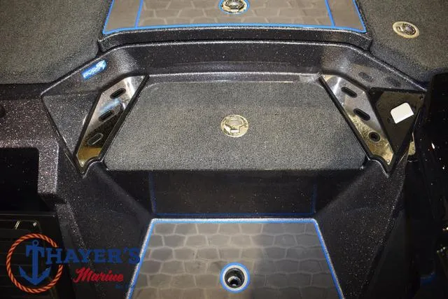 Slide: The Image of Ranger Z520R Cup-Equipped 2025 - 25