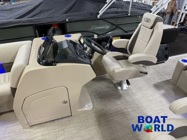 Slide: The Image of Bentley Pontoons Legacy 220 Swingback & Honda 4-Stroke EFI 2026 - 13