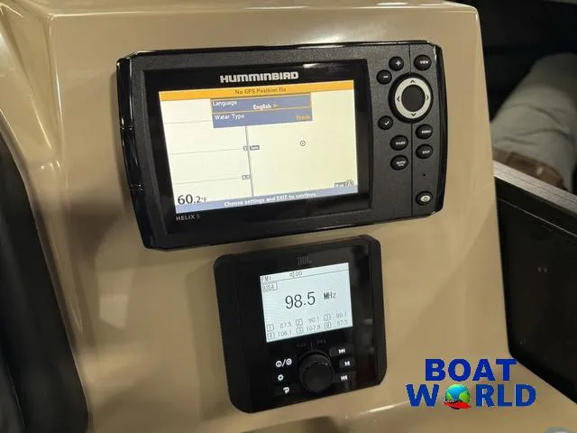 Slide: The Image of Bentley Pontoons Legacy 220 Swingback & Honda 4-Stroke EFI 2026 - 17