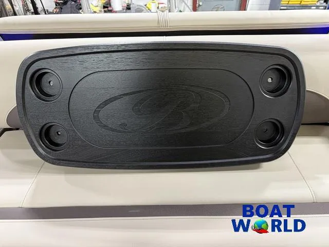 Slide: The Image of Bentley Pontoons Legacy 220 Swingback & Honda 4-Stroke EFI 2026 - 30