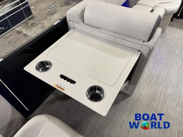 Slide: The Image of Bentley Pontoons Legacy 220 Swingback & Honda 4-Stroke EFI 2026 - 33