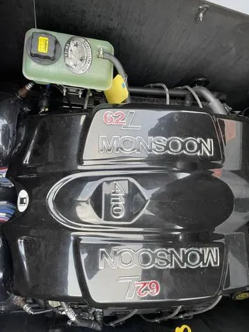 Slide: The Image of 2016 Malibu 22 VLX Monsoon 6.2L 410 engine close-up. - 20