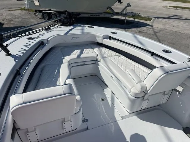 Slide: The Image of Yellowfin 26 Hybrid 2025 - 5