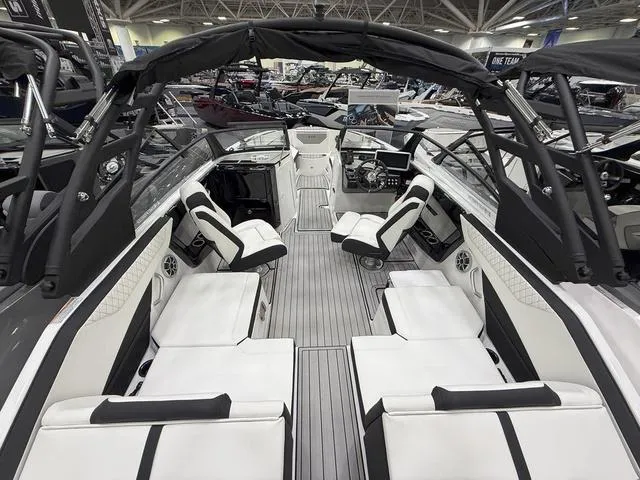 Slide: The Image of Yamaha 222SE 2025 - 4