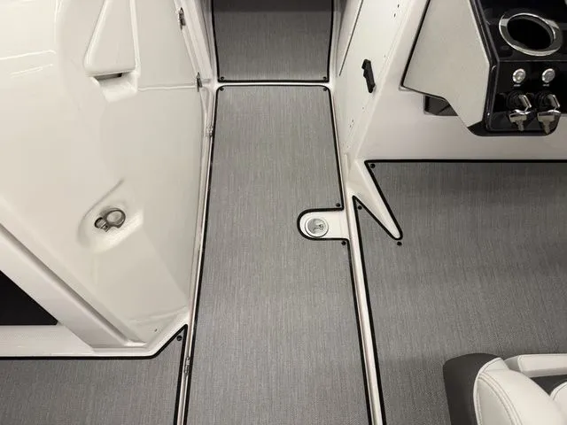 Slide: The Image of Yamaha AR250 2025 - 20