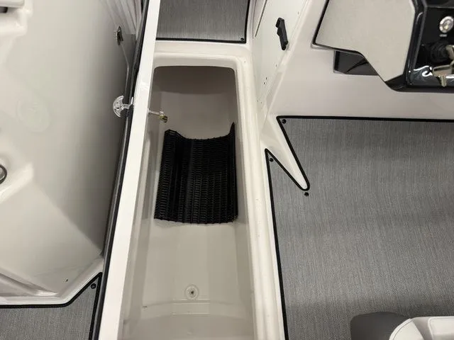 Slide: The Image of Yamaha AR250 2025 - 21