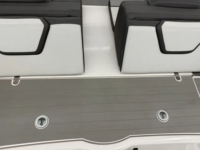 Slide: The Image of Yamaha AR250 2025 - 5