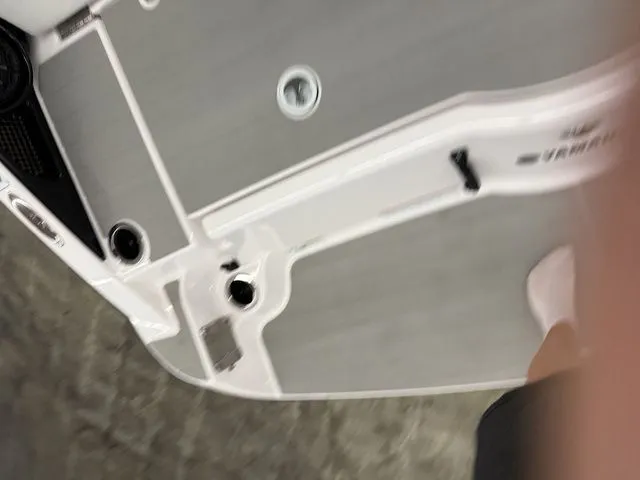 Slide: The Image of Yamaha AR250 2025 - 6