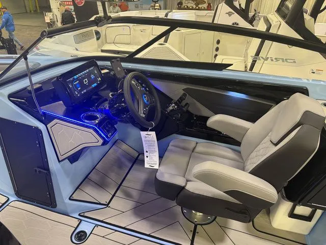Slide: The Image of Yamaha 255XD 2025 - 25