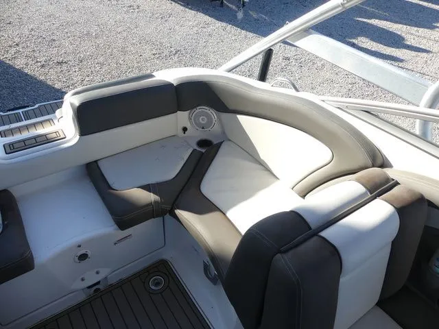 Slide: The Image of Yamaha 242 Limited S 2011 - 17