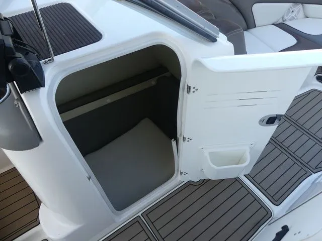 Slide: The Image of Yamaha 242 Limited S 2011 - 23