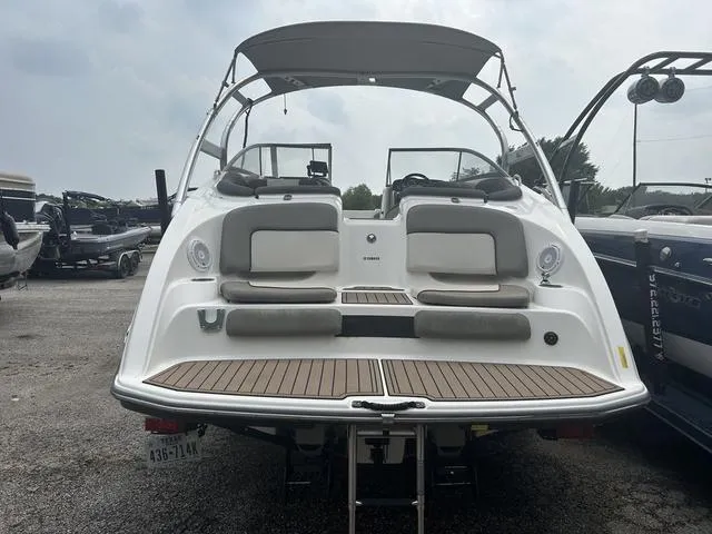 Slide: The Image of Yamaha 242 Limited S 2011 - 6