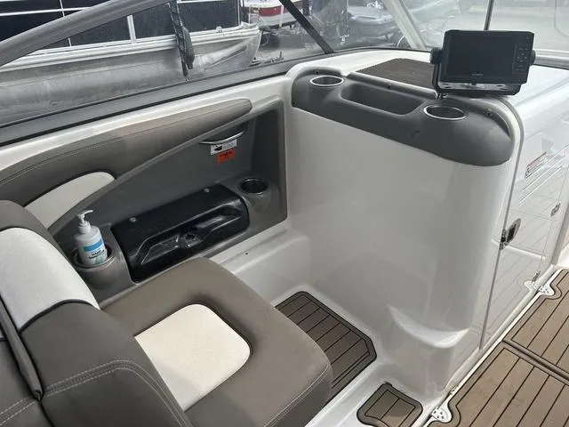 Slide: The Image of Yamaha 242 Limited S 2011 - 9