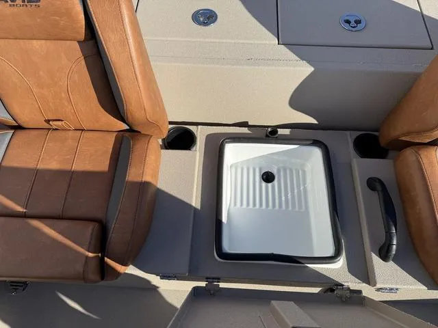 Slide: The Image of Avid 20 Vertex 2025 - 16