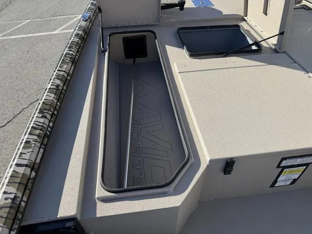 Slide: The Image of Avid 20 Vertex 2025 - 8