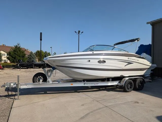 Slide: The Image of Crownline Boats Eclipse E240 XS 2024 - 21