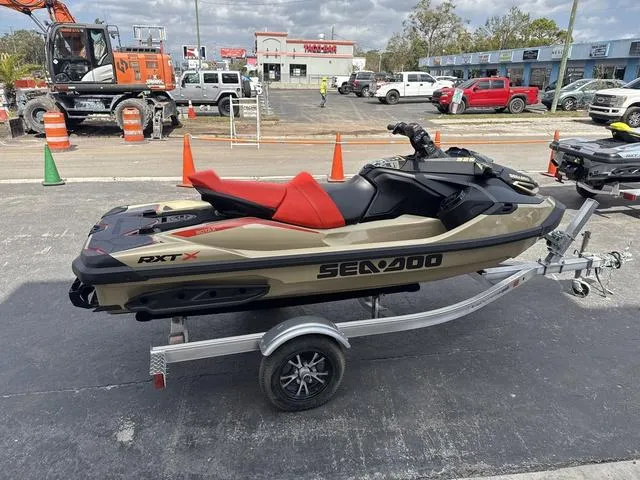 Slide: The Image of Sea-Doo RXT-X™ 325 Metallic Tan / Lava Red Premium 2025 - 10