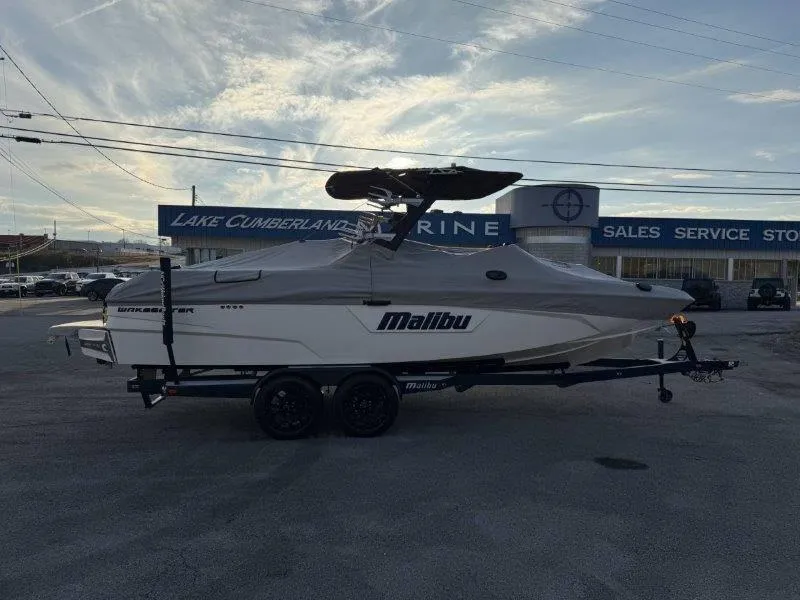Slide: The Image of 2021 Malibu 25 LSV boat on trailer at Lake Cumberland Marine dealership. - 48