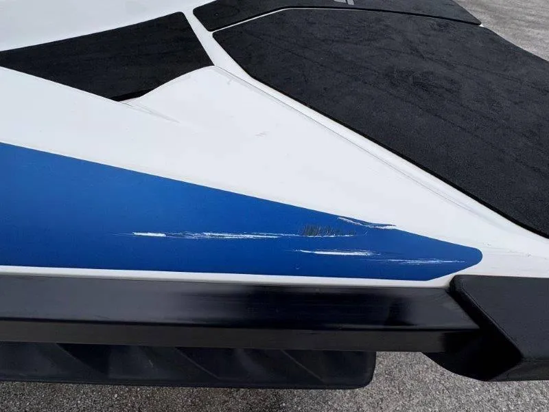 Slide: The Image of Sea-Doo Wake Pro 230 2017 - 26