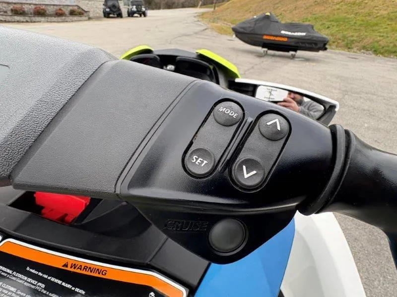 Slide: The Image of Sea-Doo Wake Pro 230 2017 - 36