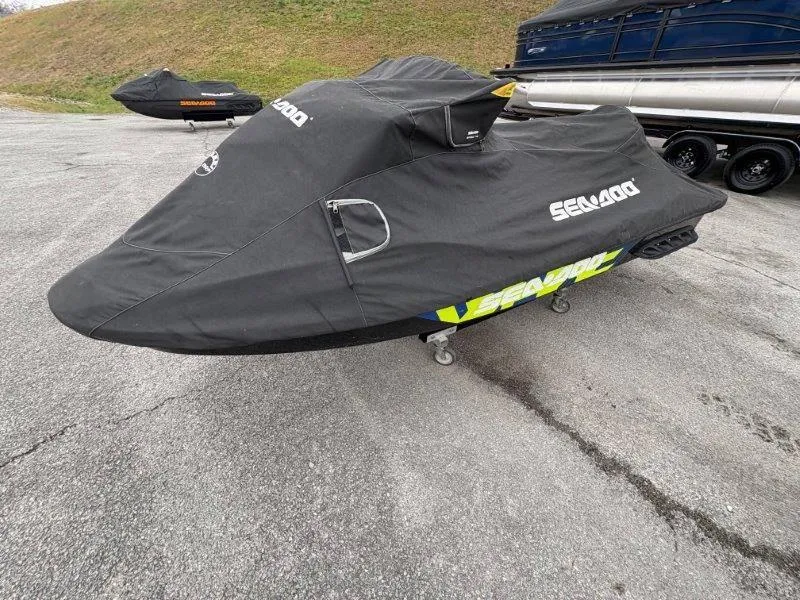 Slide: The Image of Sea-Doo Wake Pro 230 2017 - 44