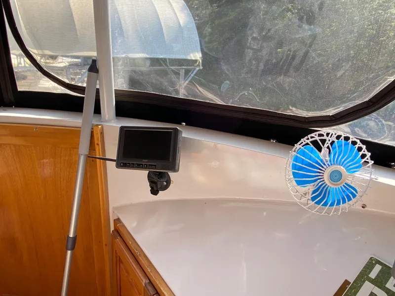 Slide: The Image of Control panel of a 2005 Skipperliner Millenium boat with gauges and switches. - 47