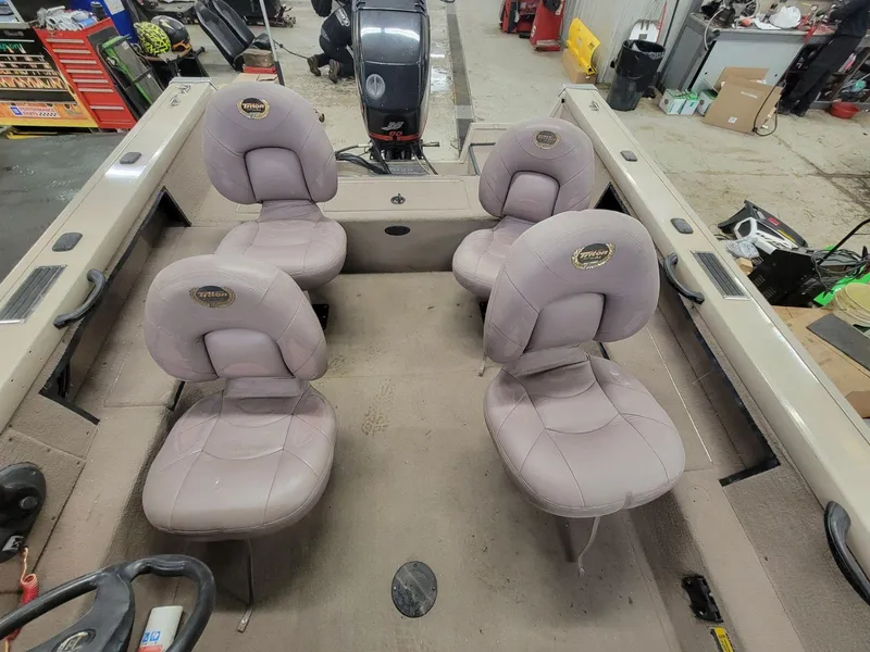 Slide: The Image of Triton DV 176 SC Sport 2005 - 16