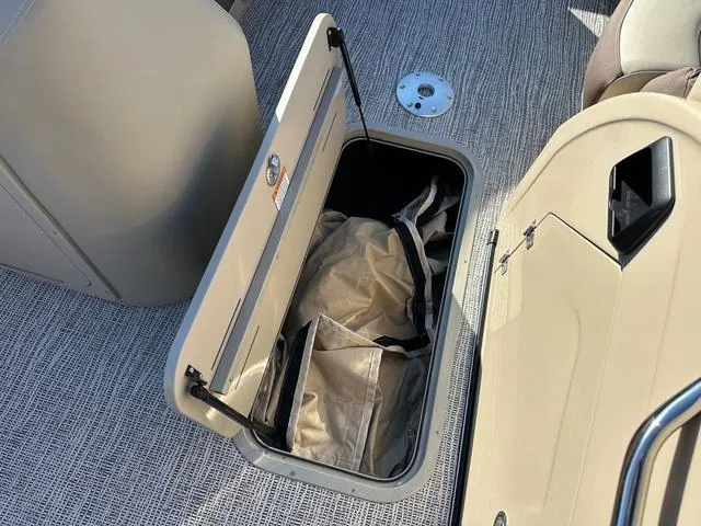 Slide: The Image of SunCatcher ELITE 324RC 2025 - 14