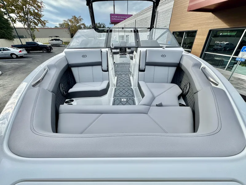 Slide: The Image of 2025 Cobalt R6 Outboard boat with spacious seating and modern design. - 4