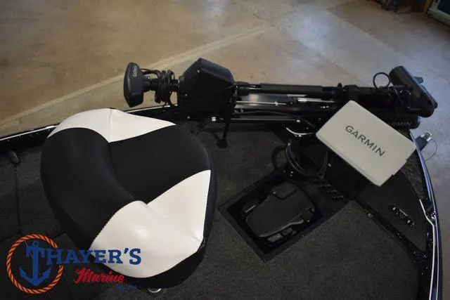 Slide: The Image of 2025 Nitro Z21 XL Pro boat with Garmin equipment and seating at Thayer's Marine. - 14