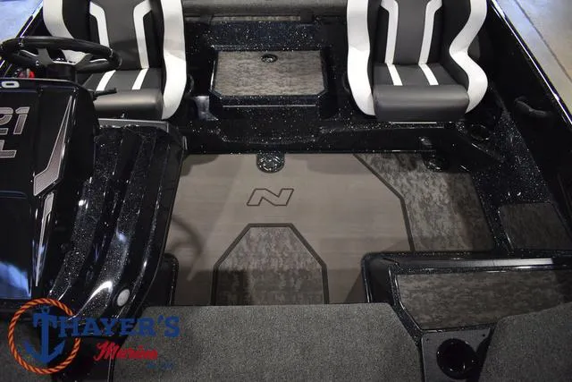 Slide: The Image of 2025 Nitro Z21 XL Pro boat interior with dual seats and sleek design. - 36