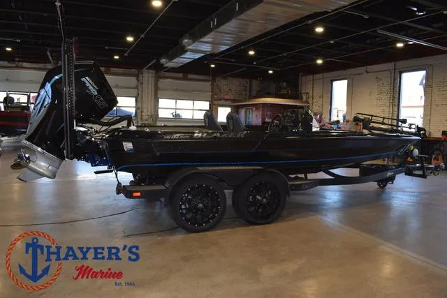 Slide: The Image of 2023 Blazer 625 Pro Elite boat in showroom at Thayer's Marine. - 37