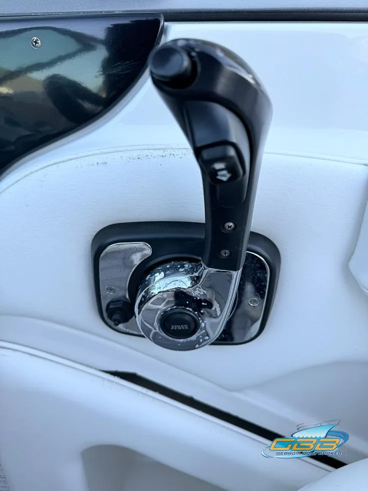 Slide: The Image of Close-up of 2013 Monterey 264FS boat throttle control lever. - 21