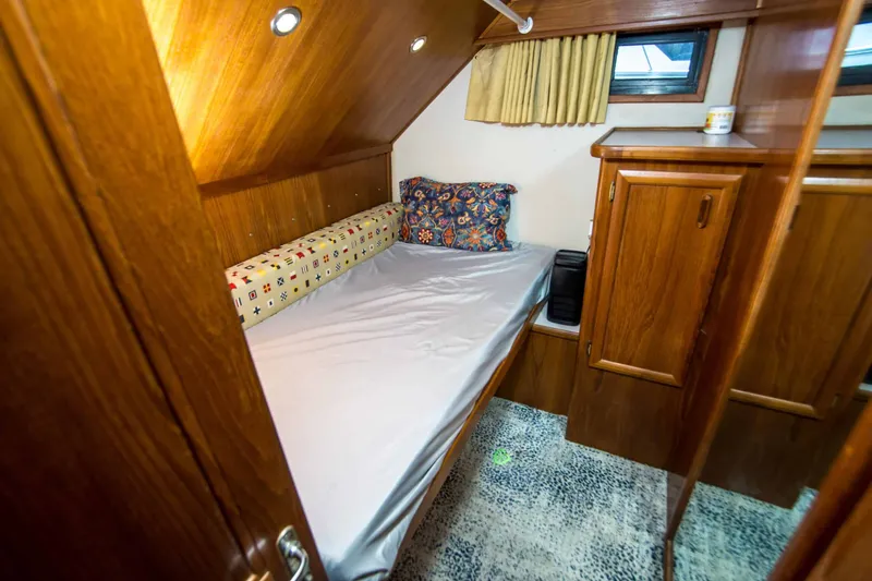 Slide: The Image of Californian 55 Cockpit Motor Yacht 1989 - 21