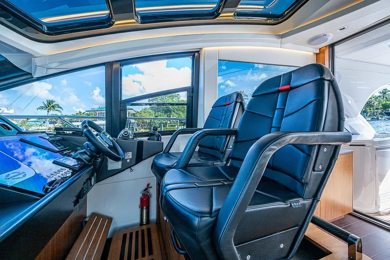 Slide: The Image of Sunseeker 60 EVO PREDATOR 2021 - 24