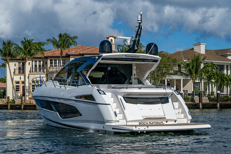 Slide: The Image of Sunseeker 60 EVO PREDATOR 2021 - 4