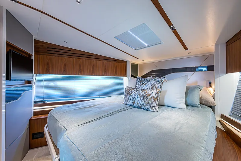 Slide: The Image of Sunseeker 60 EVO PREDATOR 2021 - 40