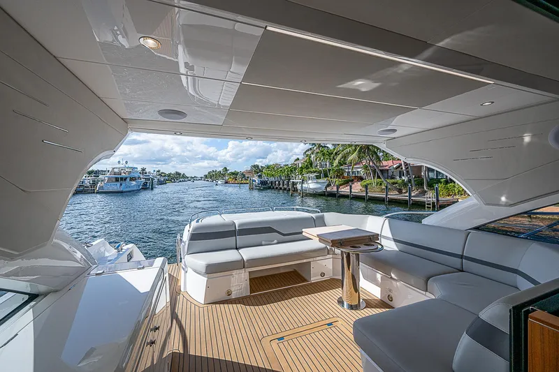 Slide: The Image of Sunseeker 60 EVO PREDATOR 2021 - 5