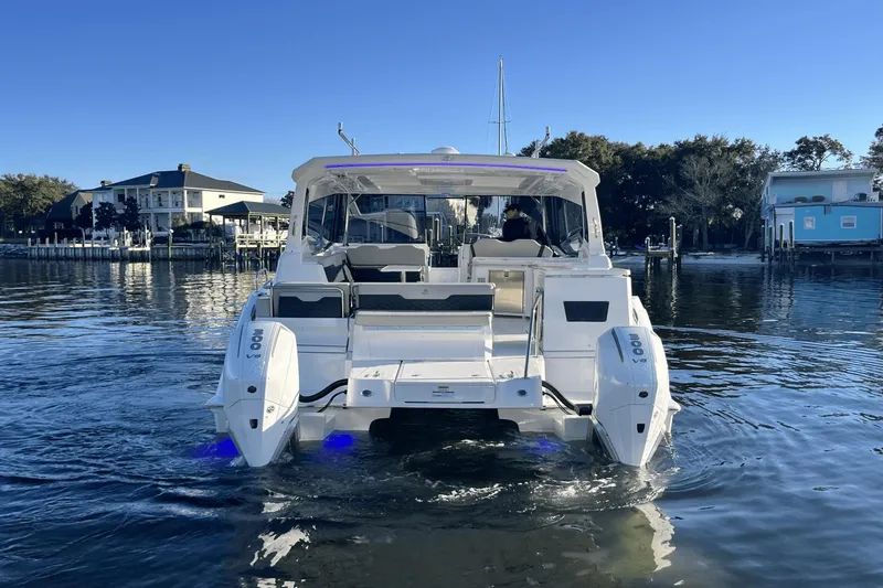 Slide: The Image of Aquila 36 Sport 2025 - 12