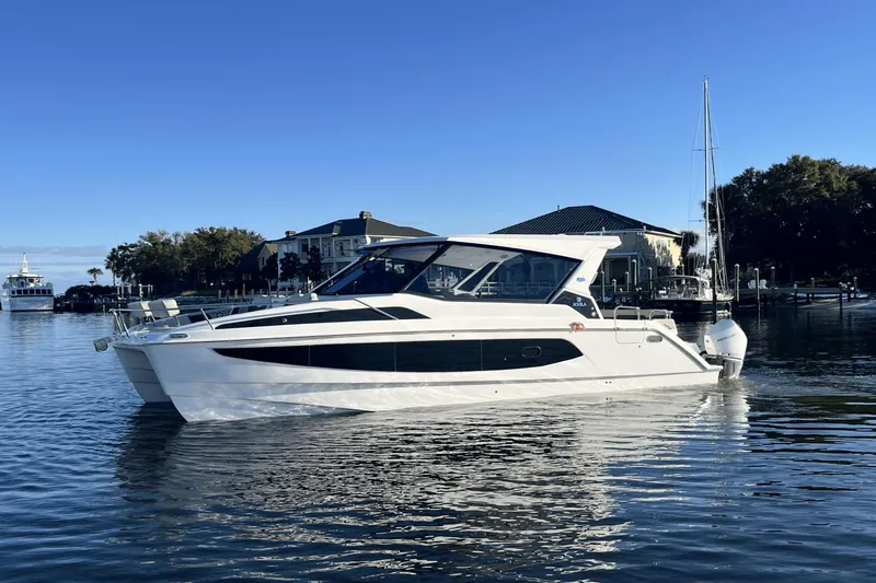 Slide: The Image of Aquila 36 Sport 2025 - 5