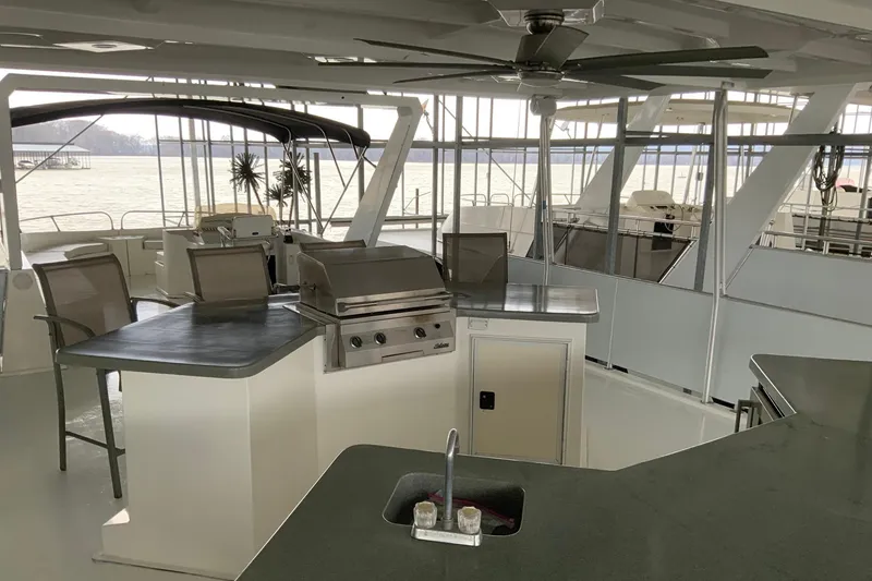 Slide: The Image of Luxurious 2004 Sumerset 18 x 87 houseboat with outdoor kitchen and scenic water views. - 19