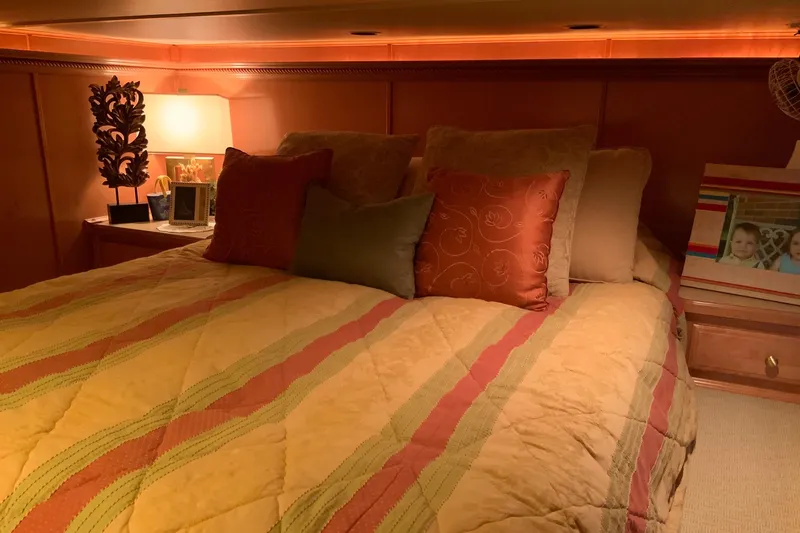 Slide: The Image of Sumerset 18 x 87 2004 - 50