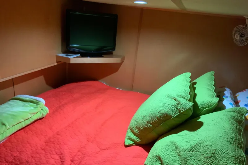 Slide: The Image of Sumerset 18 x 87 2004 - 58