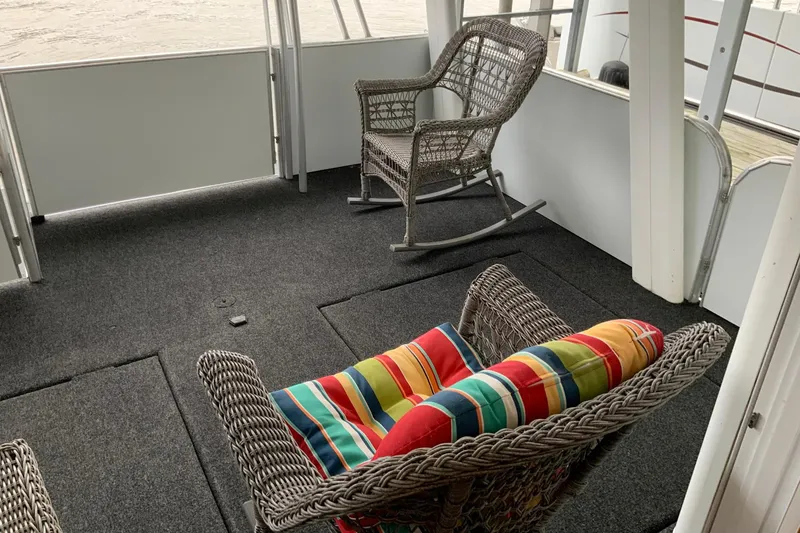 Slide: The Image of Sumerset 18 x 87 2004 - 69